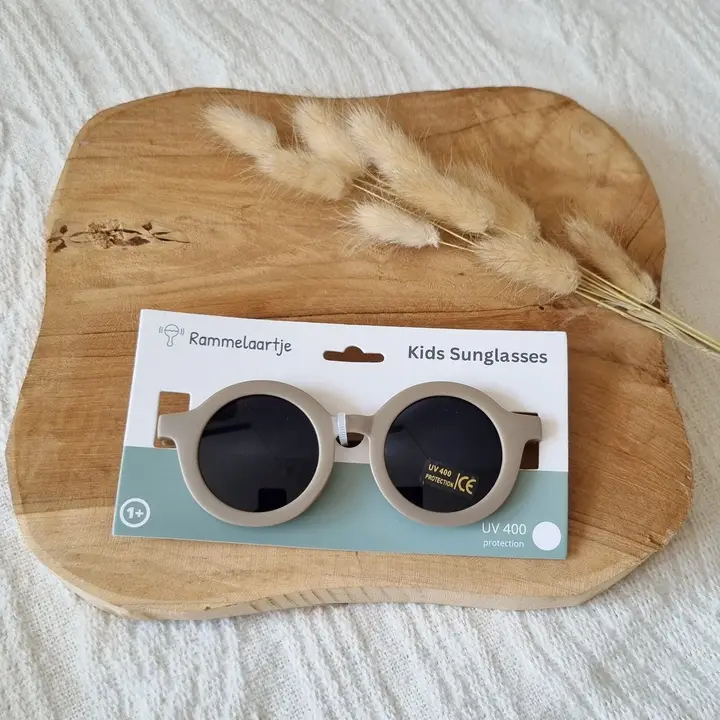 Occhiali da Sole Rotondi UV400 Bambini – Taupe – Rammelaartje