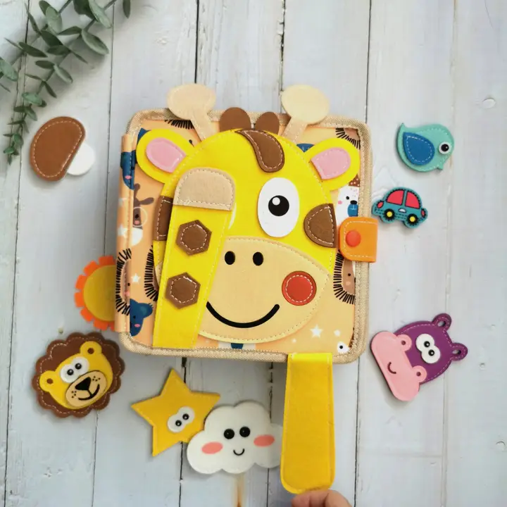 Libro Busy Board Montessori Giraffa – Joymaxx
